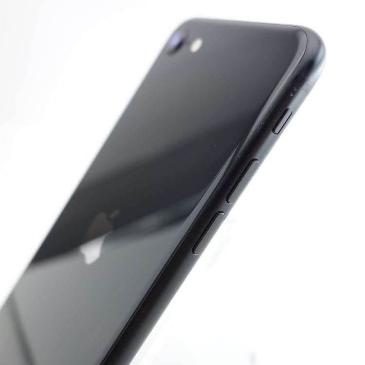 ��SIM�ե꡼��iPhoneSE2 64GB �֥�å� ����92�� �������¡�