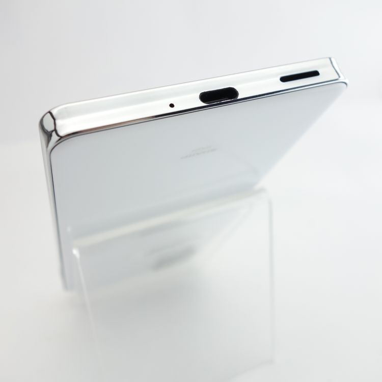 ��SIM�ե꡼��AQUOS zero6 SHG04 ����С� �������¡� au��