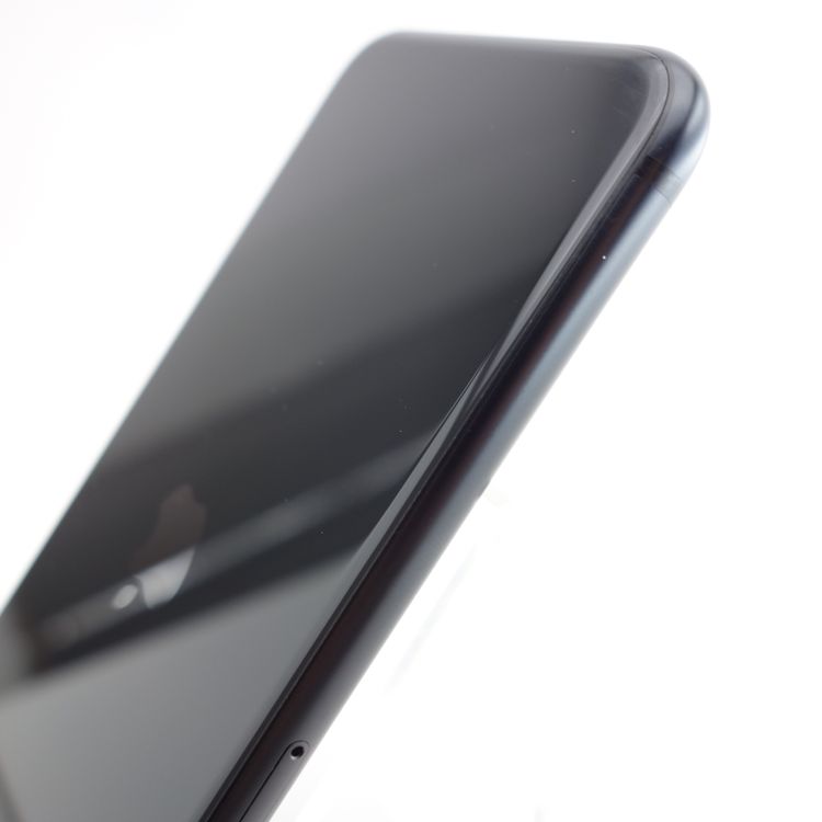 ��SIM�ե꡼��iPhoneSE2 64GB �֥�å� ����91�� �������¡�
