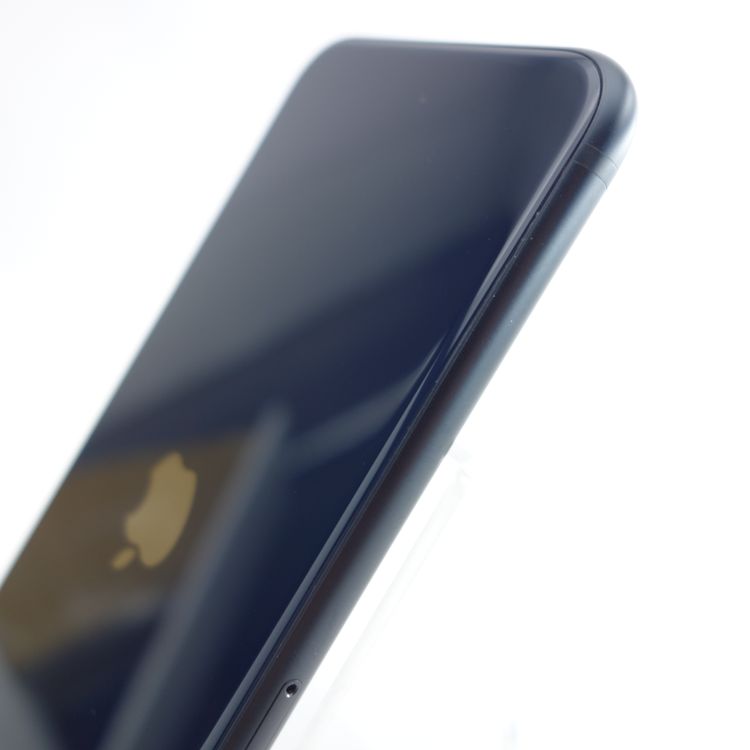 ��SIM�ե꡼��iPhoneSE3 128GB �ߥåɥʥ��� ����86�� �������¡�