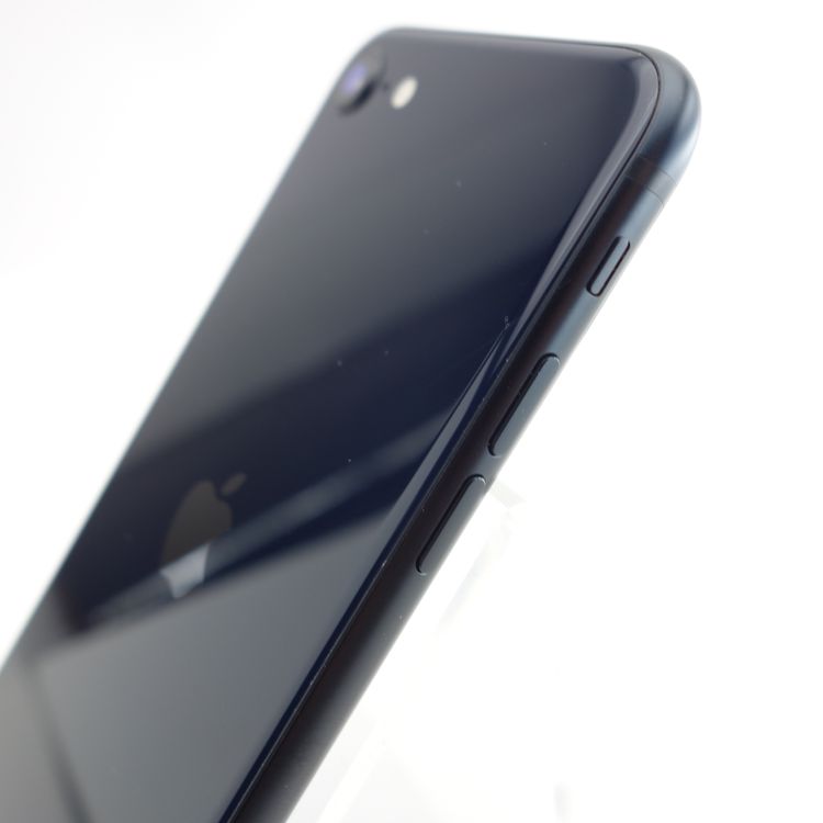 ��SIM�ե꡼��iPhoneSE3 64GB �ߥåɥʥ��� ����99�� �������¡�