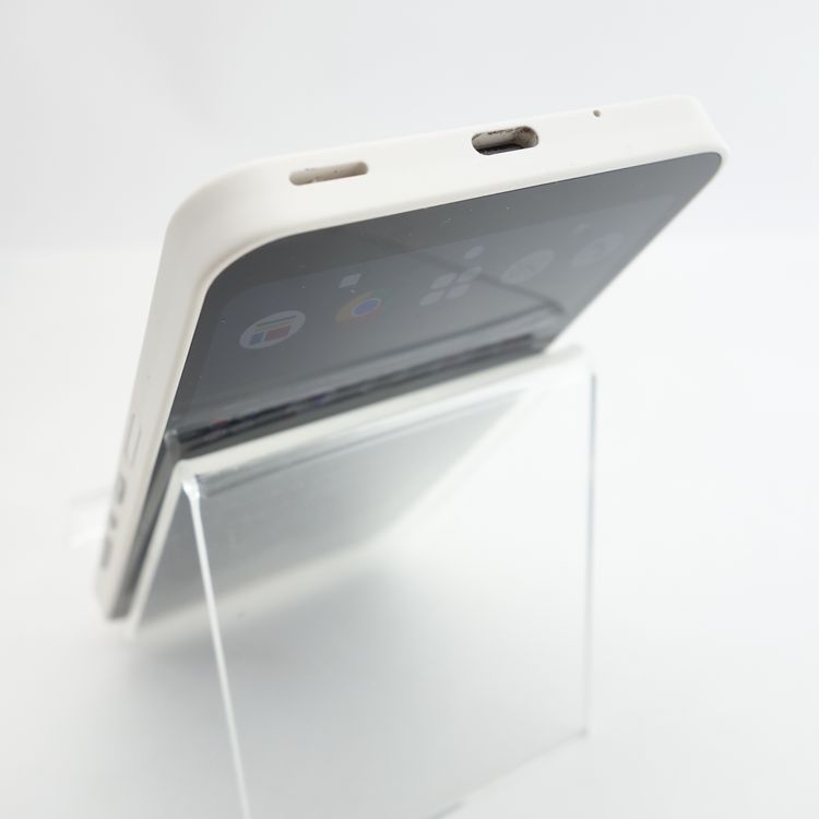��SIM�ե꡼��AQUOS wish2 SH-51C �ۥ磻�� �������¡� docomo��