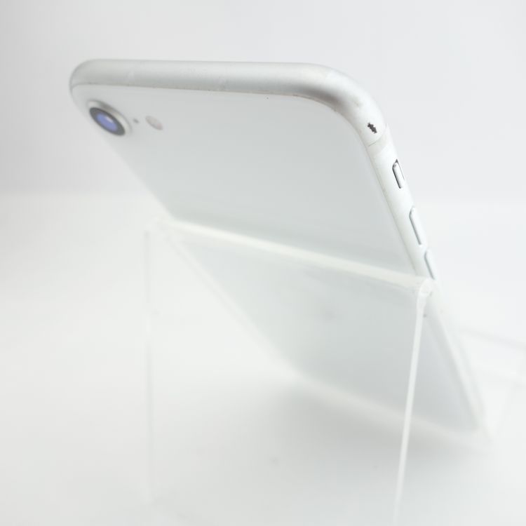 【SIMフリー】iPhoneSE2 64GB ホワイト 電池75% 利用制限〇