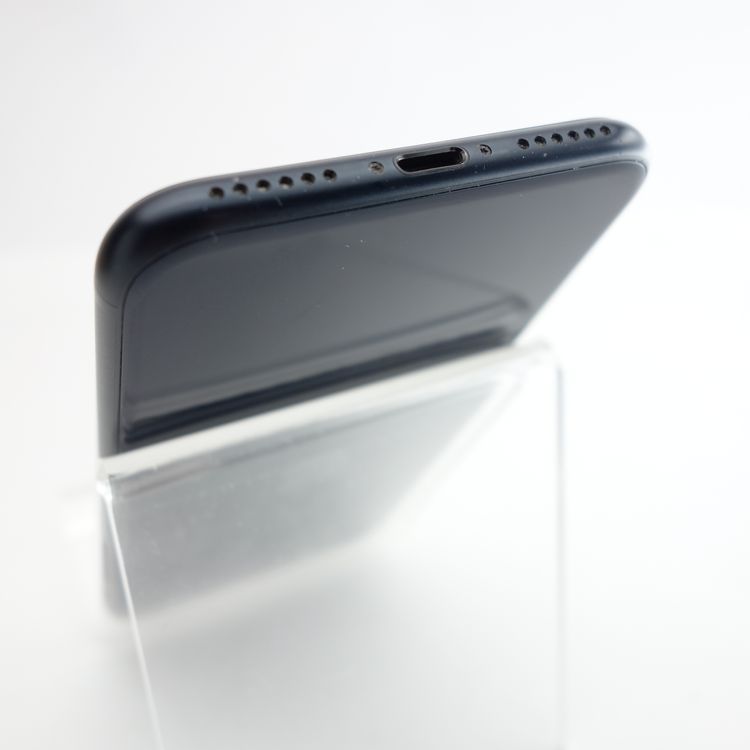 ��SIM�ե꡼��iPhoneSE3 128GB �ߥåɥʥ��� ����84�� �������¡�