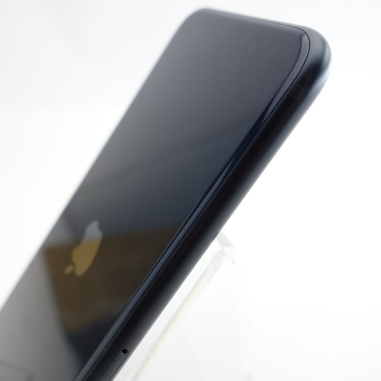 ��SIM�ե꡼��iPhoneSE3 64GB �ߥåɥʥ��� ����87�� �������¡�