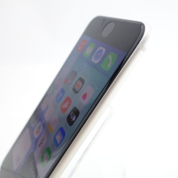 ��SIM�ե꡼��iPhoneSE3 64GB �������饤�� ����89�� �������¡�