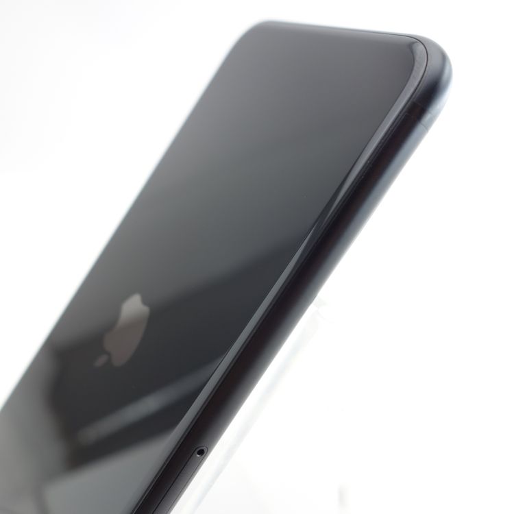 ��SIM�ե꡼��iPhoneSE2 64GB �֥�å� ����93�� �������¡�