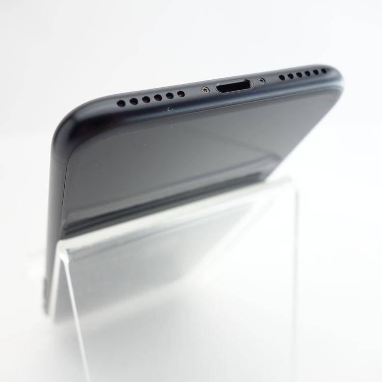 ��SIM�ե꡼��iPhoneSE2 64GB �֥�å� ����91�� �������¡�