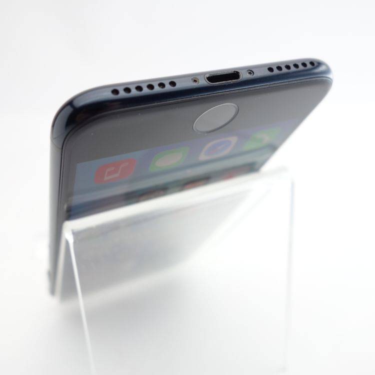 ��SIM�ե꡼��iPhoneSE3 64GB �ߥåɥʥ��� ����86�� �������¡�