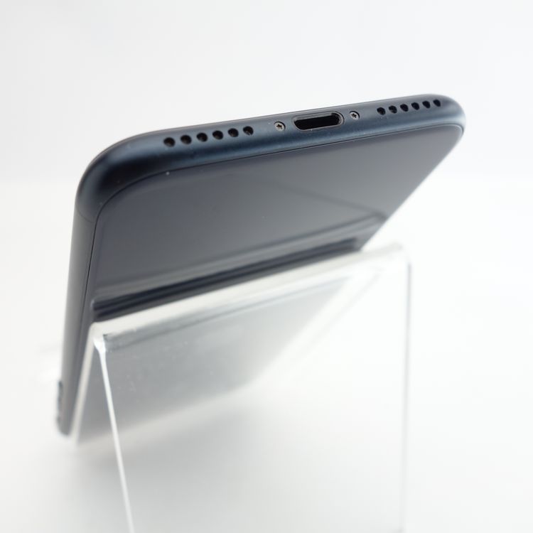 ��SIM�ե꡼��iPhoneSE3 64GB �ߥåɥʥ��� ����98�� �������¡�