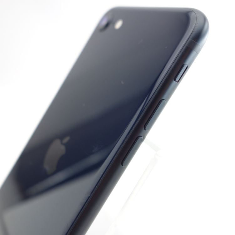 ��SIM�ե꡼��iPhoneSE3 64GB �ߥåɥʥ��� ����96�� �������¡�