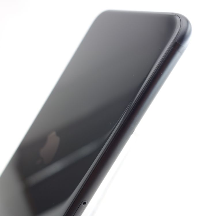 ��SIM�ե꡼��iPhoneSE2 64GB �֥�å� ����93�� �������¡�