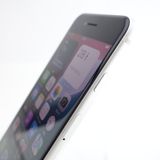 ��SIM�ե꡼��iPhoneSE2 64GB �ۥ磻�� ����82�� �������¡�