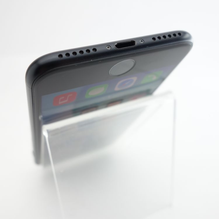 ��SIM�ե꡼��iPhoneSE2 64GB �֥�å� ����88�� �������¡�