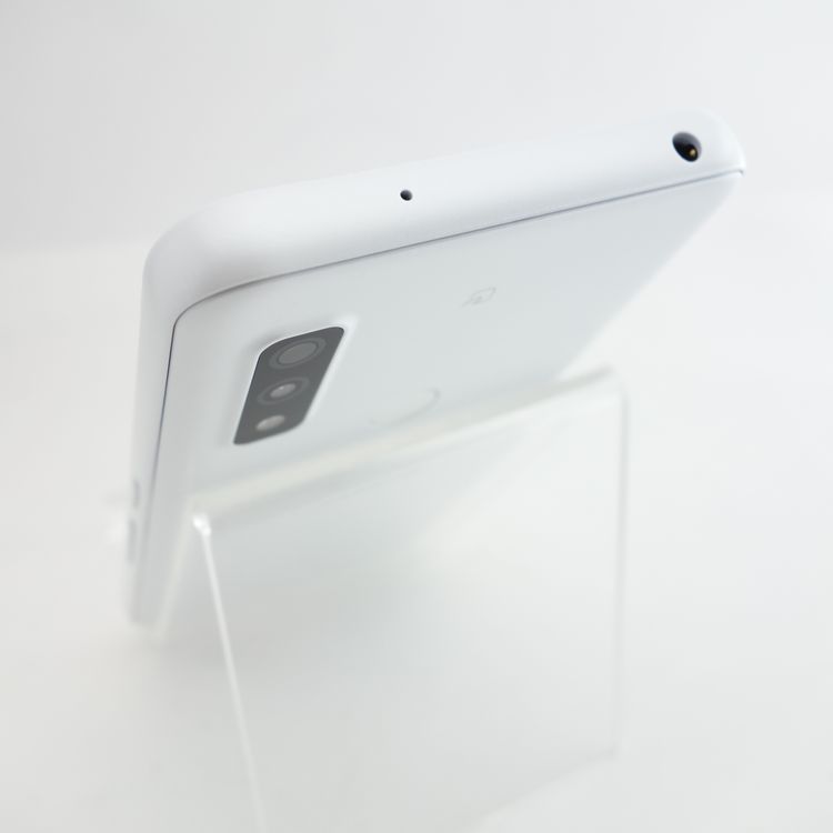 ��SIM�ե꡼��arrows We F-51B �ۥ磻�� �������¡� docomo��