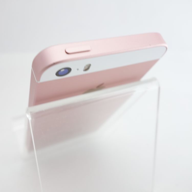 ��SIM�ե꡼��iPhoneSE 32GB ������������� ����86�� �������¡�