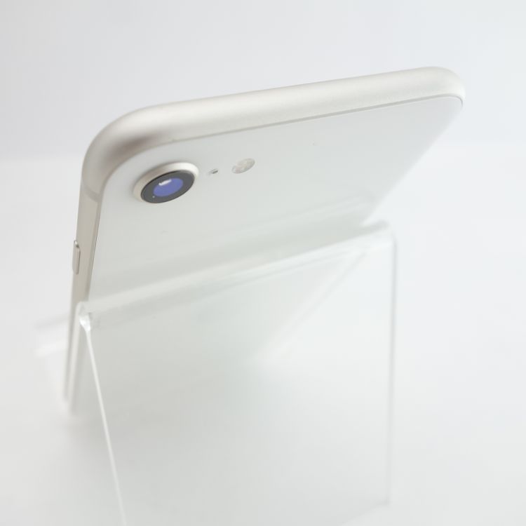 ��SIM�ե꡼��iPhoneSE3 128GB �������饤�� ����84�� �������¡�