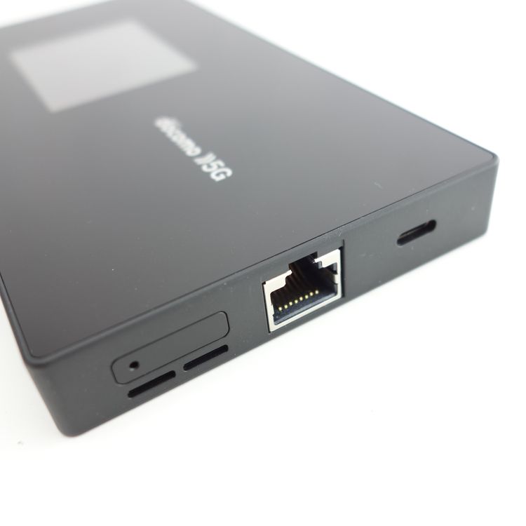 SIMե꡼Wi-Fi STATION SH-52A ֥å ݾ