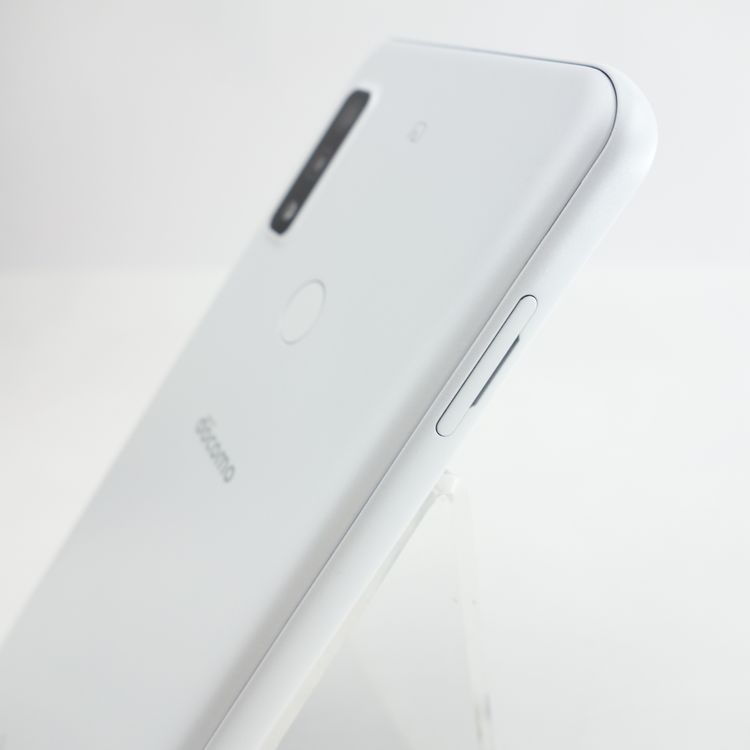 ��SIM�ե꡼��arrows We F-51B �ۥ磻�� �������¡� docomo��