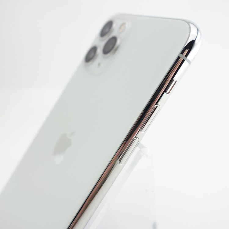 ��SIM�ե꡼��iPhone11Pro 256GB ����С� ����95�� �������¡�