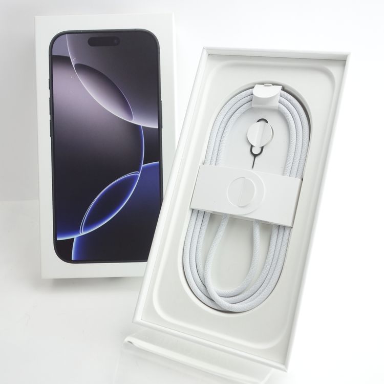 ��SIM�ե꡼��iPhone16 Pro 128GB �֥�å������˥��� ����88�� ������