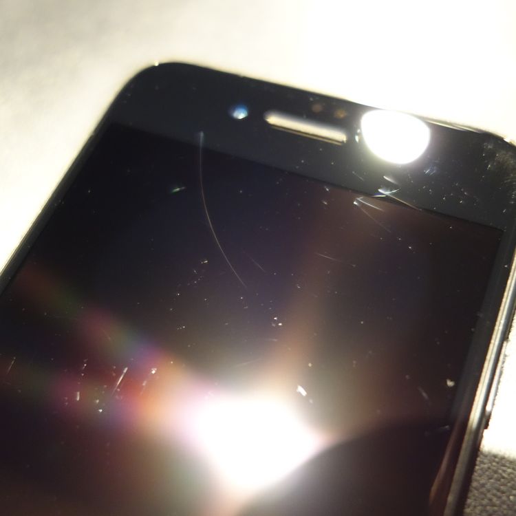 ��SIM�ե꡼��iPhoneSE2 128GB �֥�å� ����85�� Apple���ȥ���