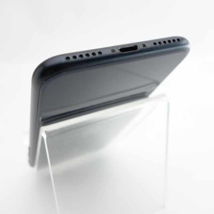 ��SIM�ե꡼��iPhoneSE3 64GB �ߥåɥʥ��� ����94�� �������¡�