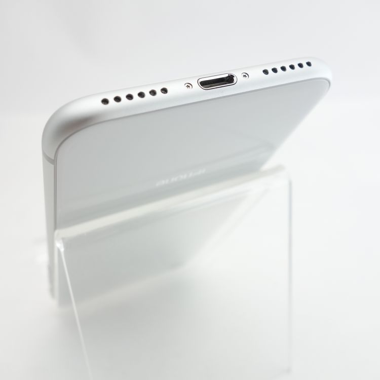 ��SIM�ե꡼��iPhone8 64GB ����С� ����87�� �������¡�