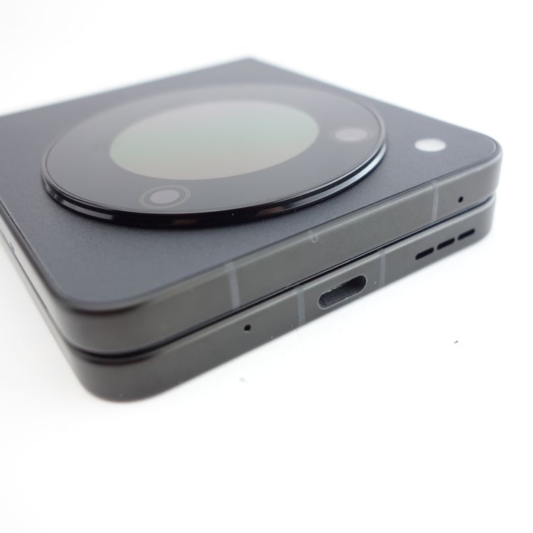 SIMե꡼nubia Flip 5G ֥å 256GB NX724J/A 