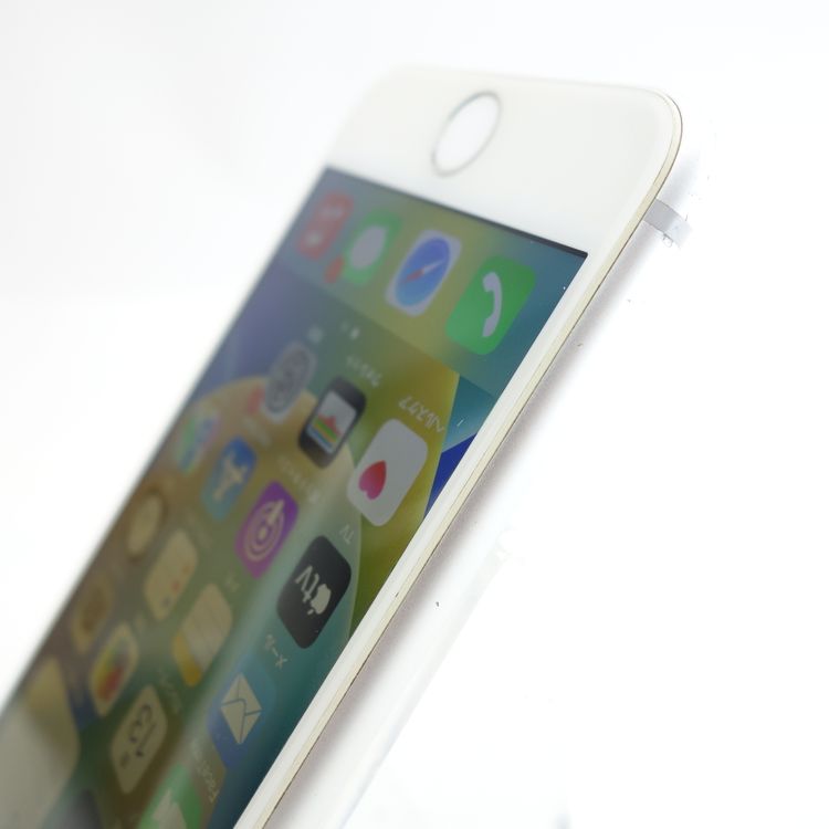 ��SIM�ե꡼��iPhone8 256GB ����С� ����84�� �������¡�