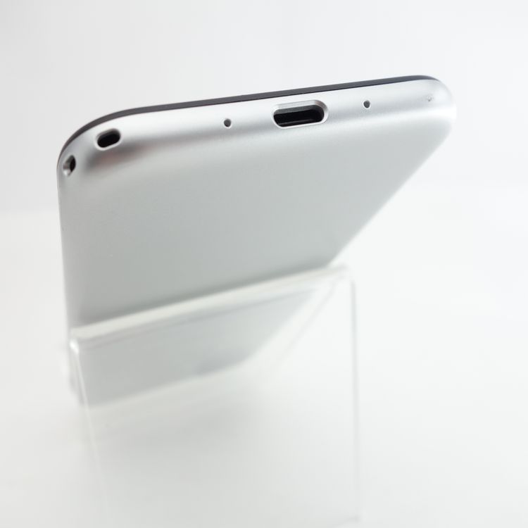 ��SIM�ե꡼�ۤ��󤿤󥹥ޥ�3 A205KC ����С� �������¡� Y!mobile��