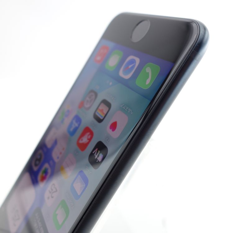 ��SIM�ե꡼��iPhoneSE3 64GB �ߥåɥʥ��� ����95�� �������¡�