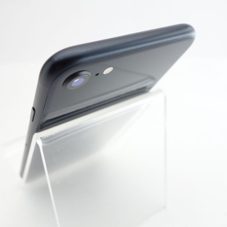 ��SIM�ե꡼��iPhoneSE3 64GB �ߥåɥʥ��� ����88�� �������¡�