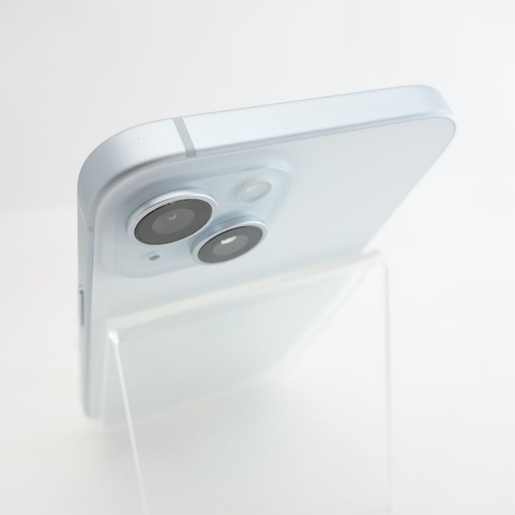 ��SIM�ե꡼��iPhone15 128GB �֥롼 ����86�� �������¡�