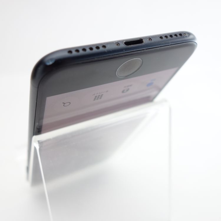 ��SIM�ե꡼��iPhoneSE3 128GB �ߥåɥʥ��� ����83�� �������¡�