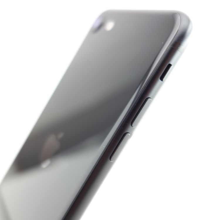 ��SIM�ե꡼��iPhoneSE2 64GB �֥�å� ����99�� �������¡�