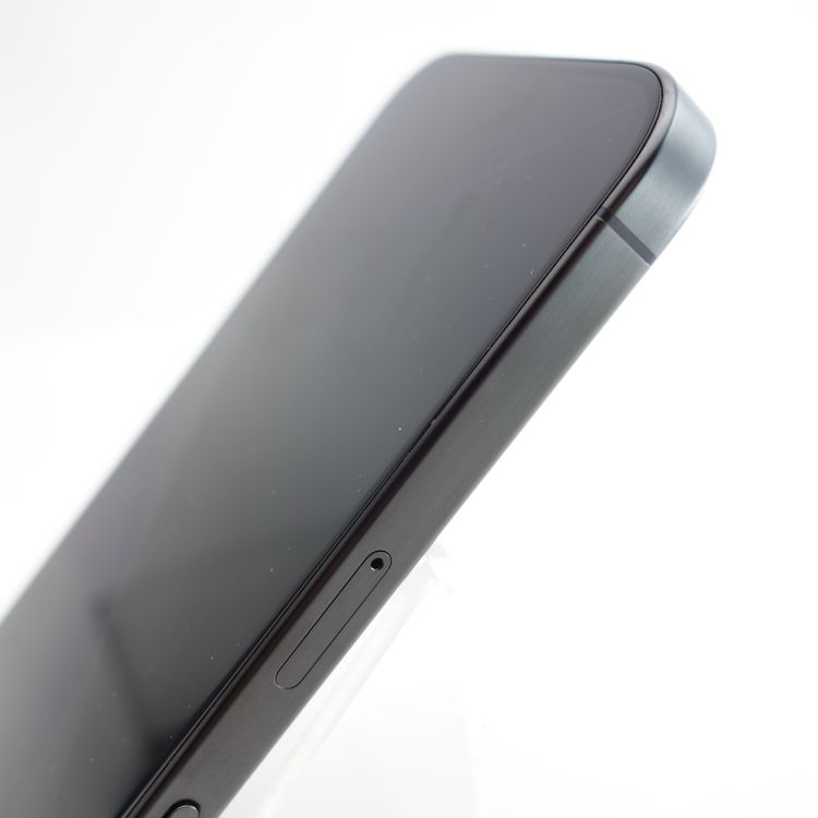 ��SIM�ե꡼��iPhone15Pro 128GB �֥�å������˥��� ����86�� ���ȥ���