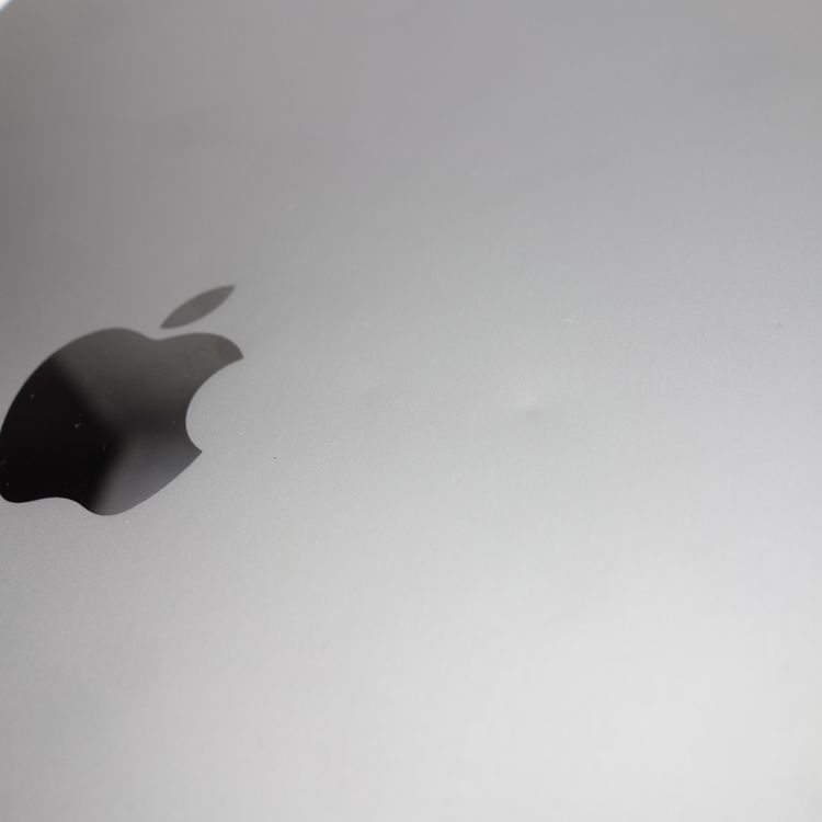 ��10.2�������iPad ��8���� 32GB ���ڡ������쥤 ����93�� SIM�ե꡼