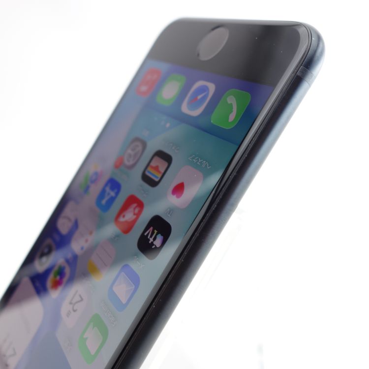 ��SIM�ե꡼��iPhoneSE3 256GB �ߥåɥʥ��� ����100�� �������¡�