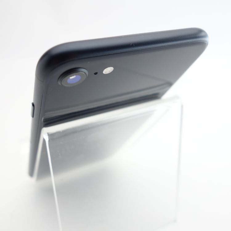 ��SIM�ե꡼��iPhoneSE3 64GB �ߥåɥʥ��� ����99�� �������¡�