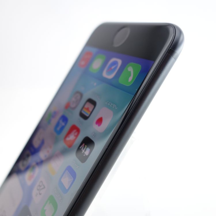 ��SIM�ե꡼��iPhoneSE2 64GB �֥�å� ����93�� �������¡�