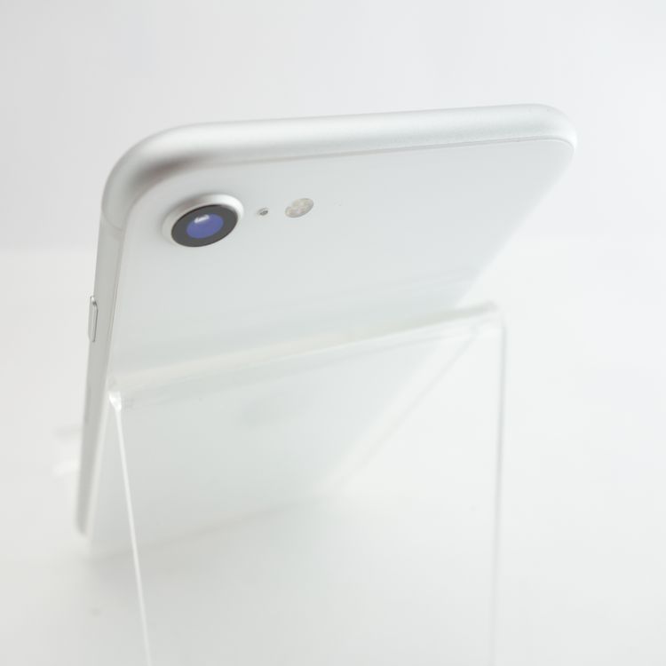 ��SIM�ե꡼��iPhoneSE2 64GB �ۥ磻�� ����100�� �������¡�