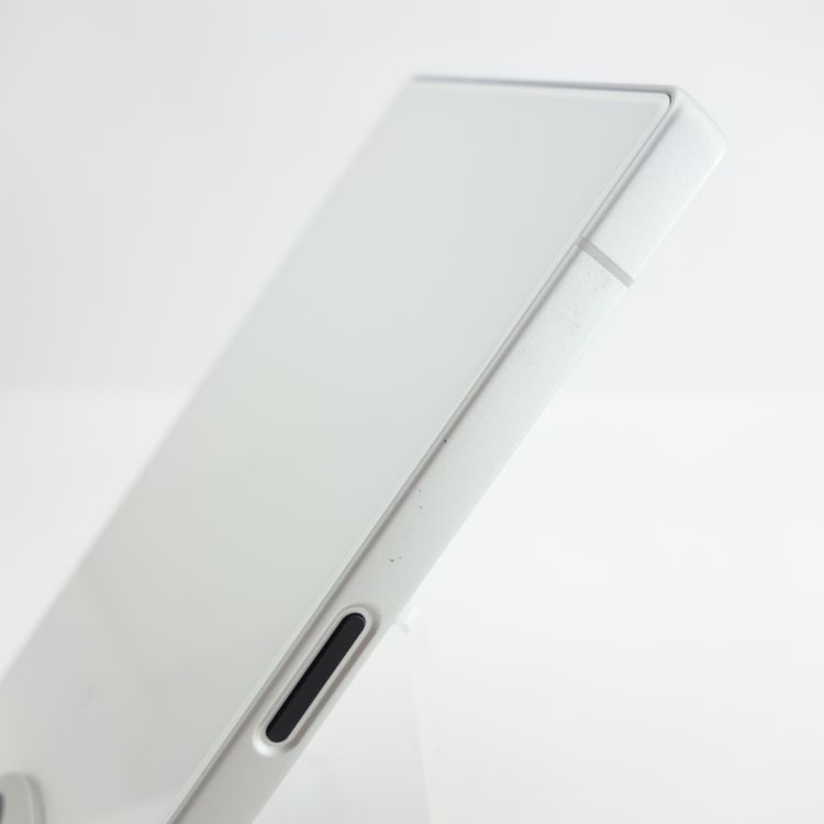 SIMե꡼AQUOS R9 SH-51E ۥ磻 ݾ docomo