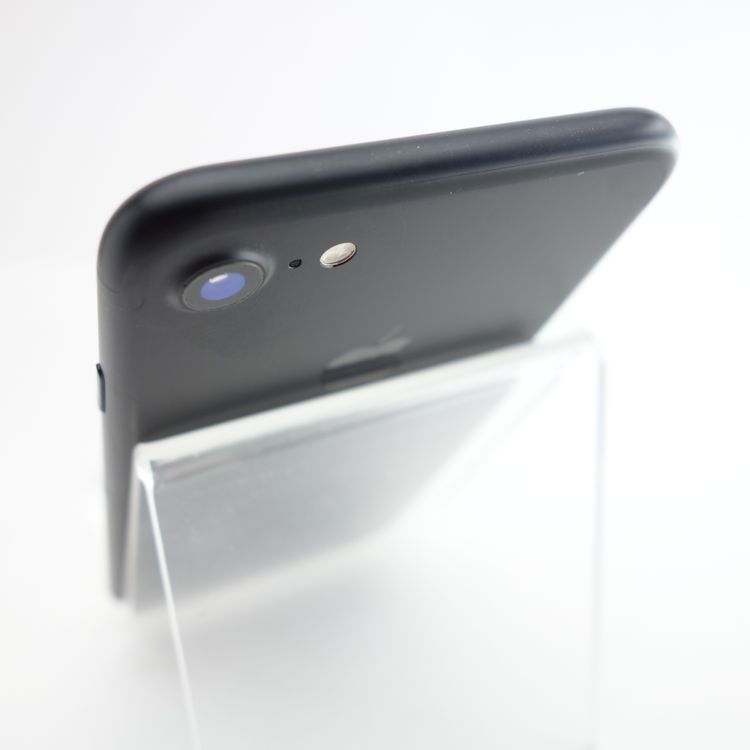 ��SIM�ե꡼��iPhone7 32GB �֥�å� ����89�� �������¡�