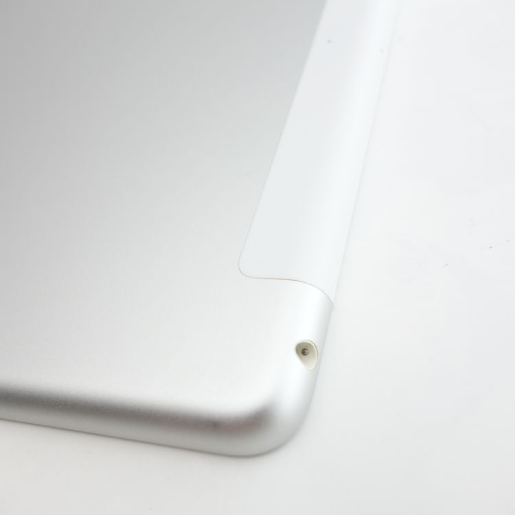 ��10.2�������iPad ��7���� 32GB ����С� ����92�� SIM�ե꡼