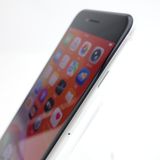 ��SIM�ե꡼��iPhoneSE2 64GB �ۥ磻�� ����100�� �������¡�