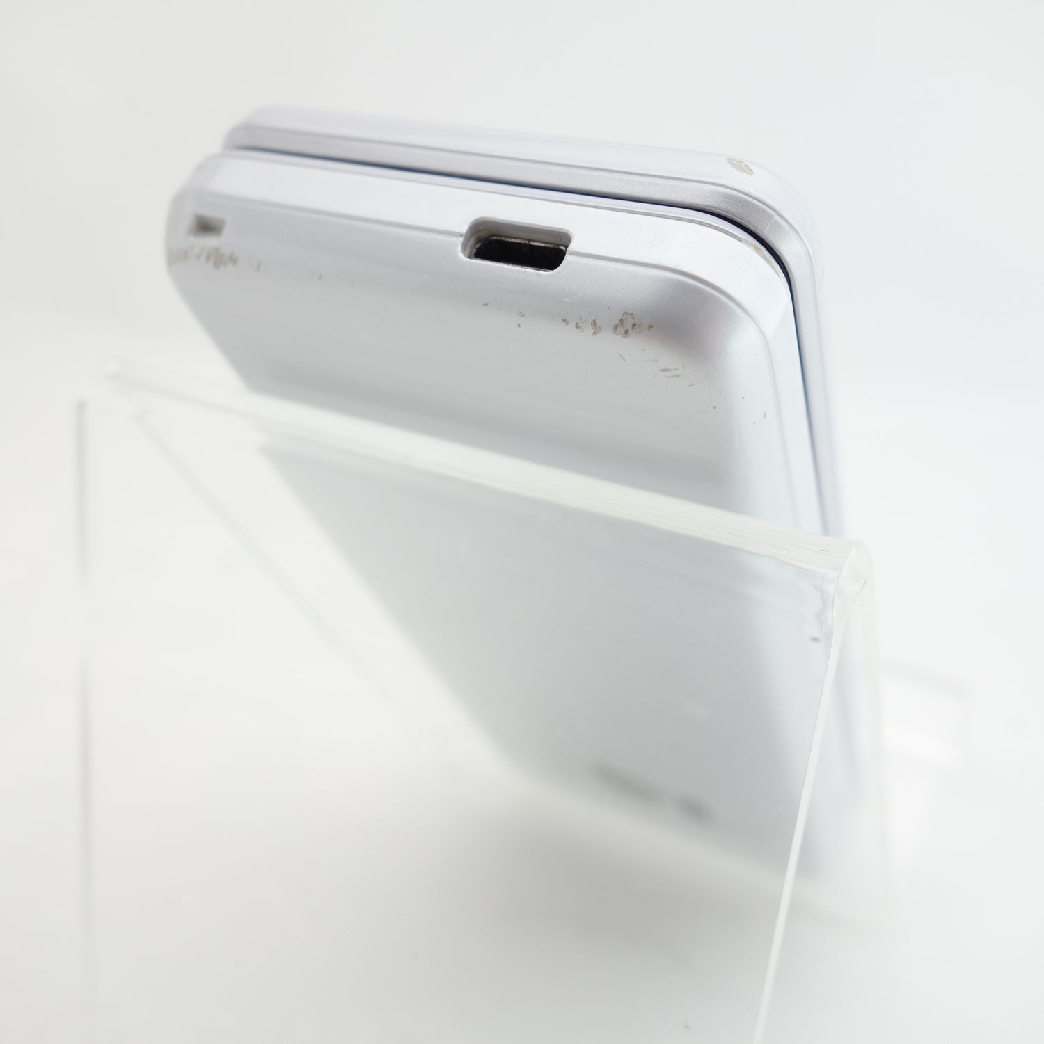 ムスビー｜【SIMフリー】AQUOS ケータイ2 601SH ホワイト SoftBank版