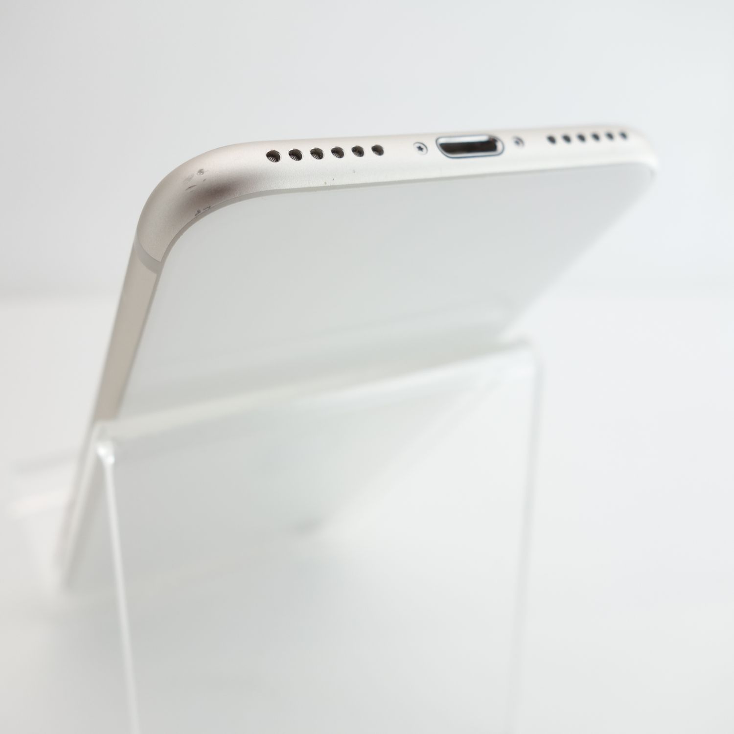 ムスビー｜【SIMフリー】iPhoneSE3 128GB スターライト 電池100％ 利用 