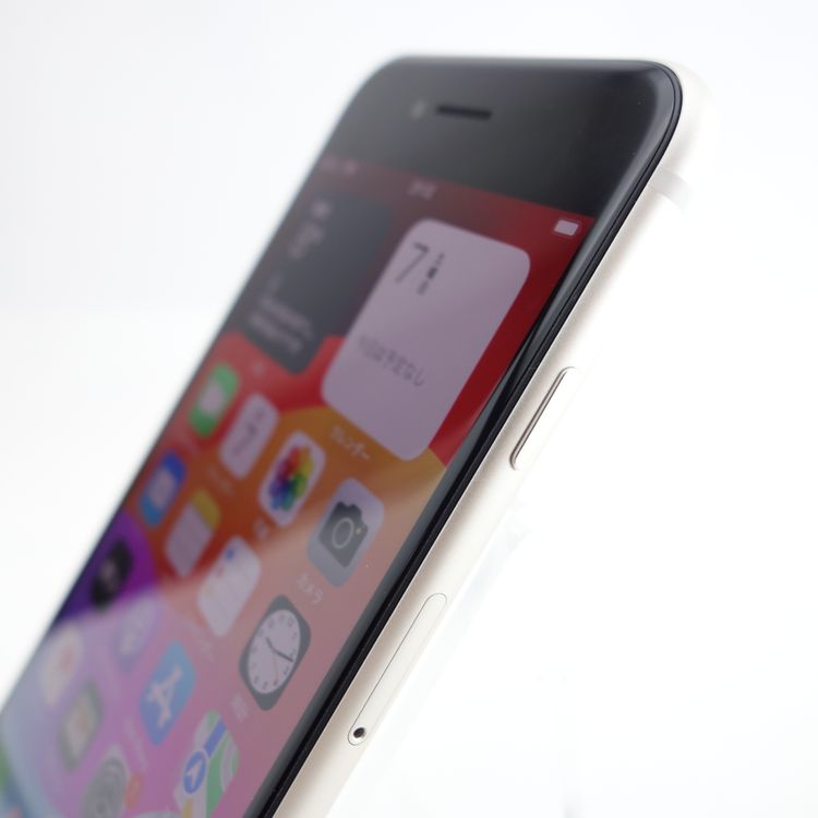 ��SIM�ե꡼��iPhoneSE3 64GB �������饤�� ����100�� �������¡�