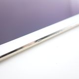 ��9.7�������iPad Air2 16GB ������� ����100�� �������¡� au��